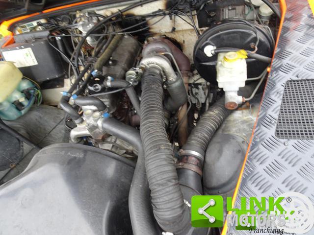 LAND ROVER Defender 90HT TURBO