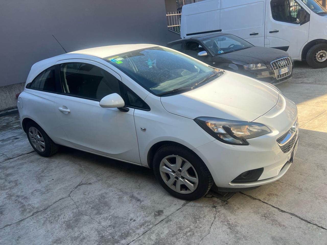 Opel Corsa 1.2 5 porte Edition
