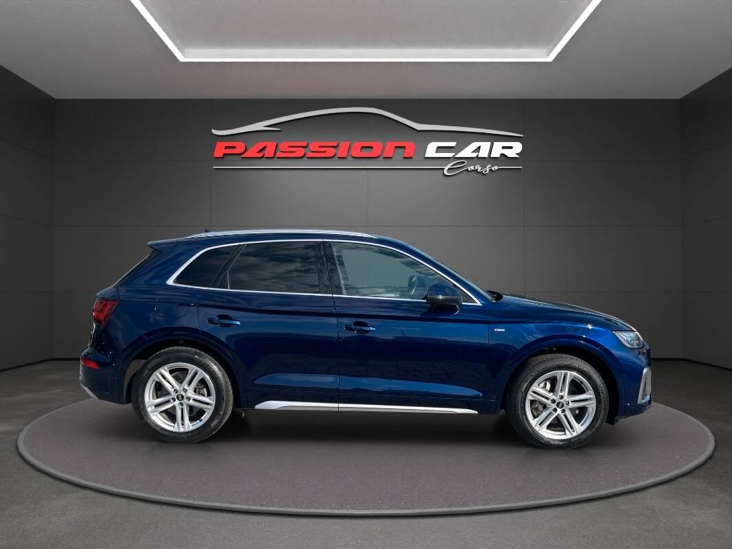 Audi Q5 35 2.0 tdi mhev 12V S line s-tronic