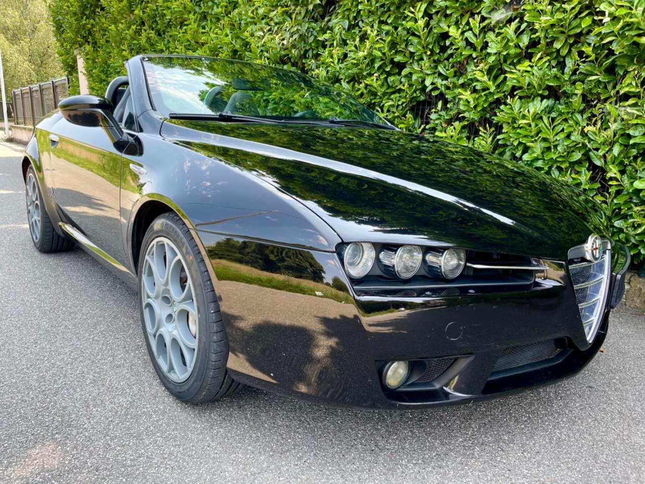 Alfa Romeo Spider 3.2 JTS V6