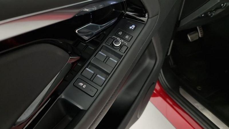 Land Rover RR Evoque 1.5 I3 PHEV 300 CV AWD Auto R-Dynamic