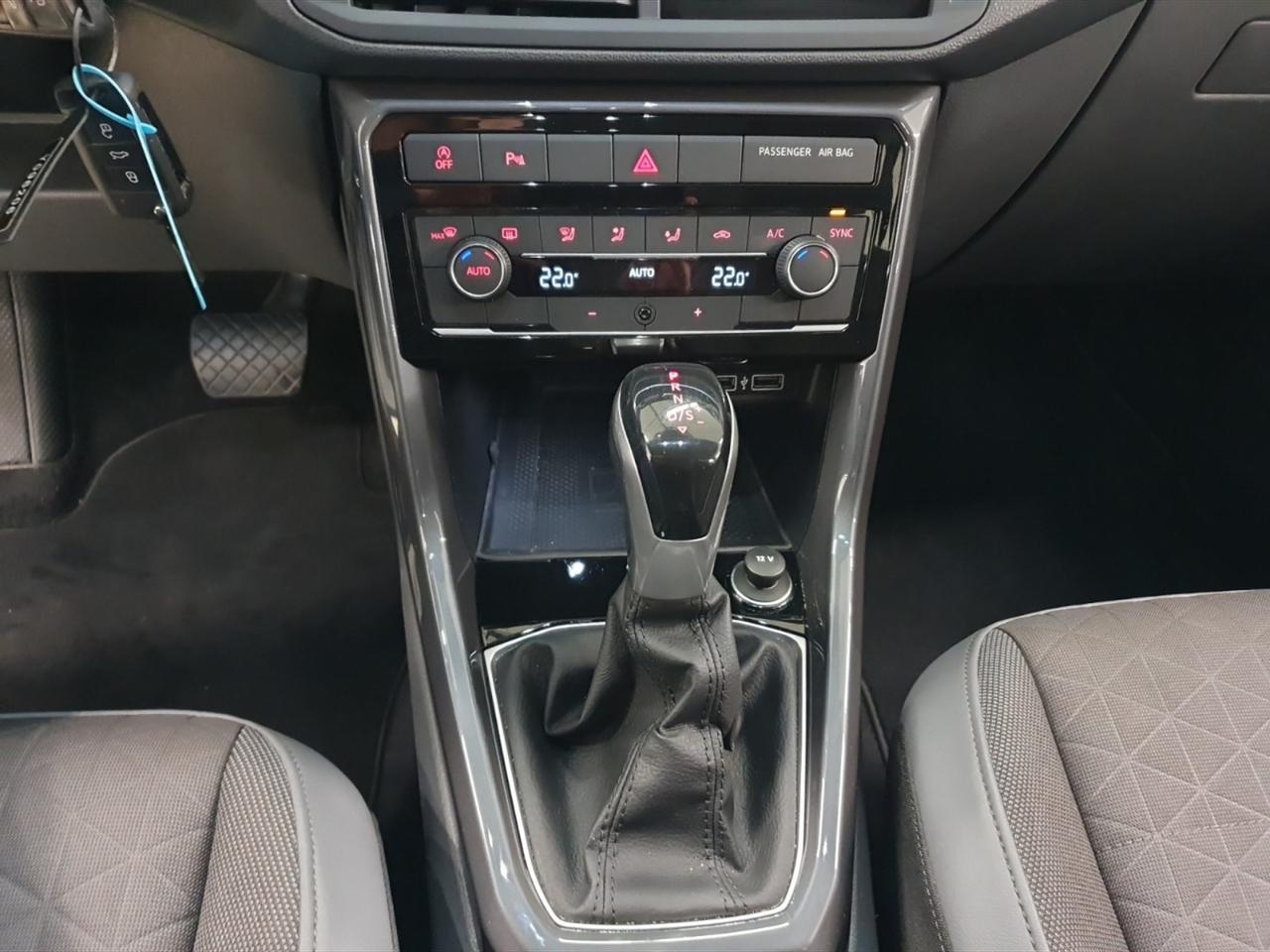 Volkswagen T-Cross 1.0 tsi advanced 115cv
