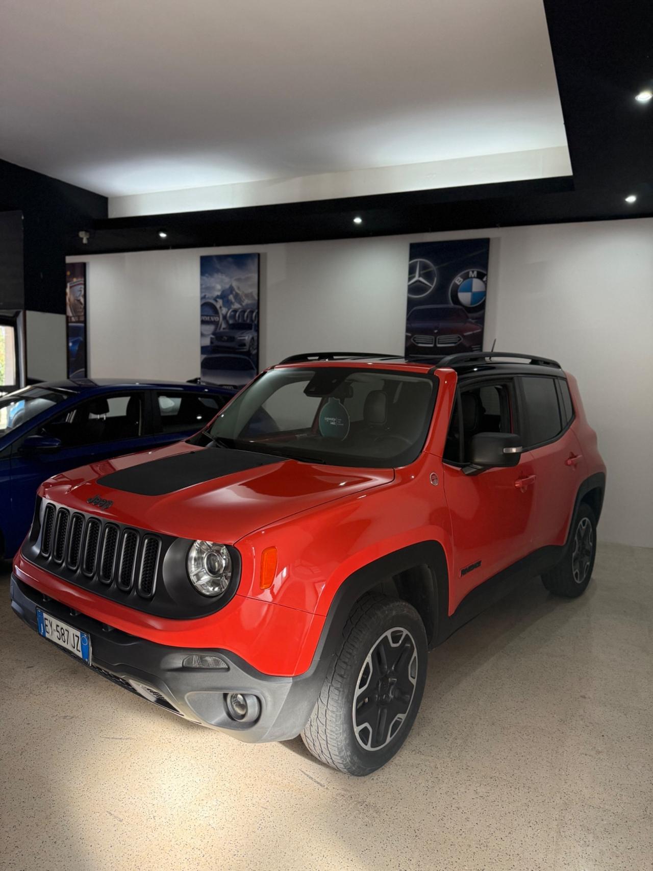 Jeep Renegade 2.0 Mjt 170CV 4WD Active Drive Low Trailhawk