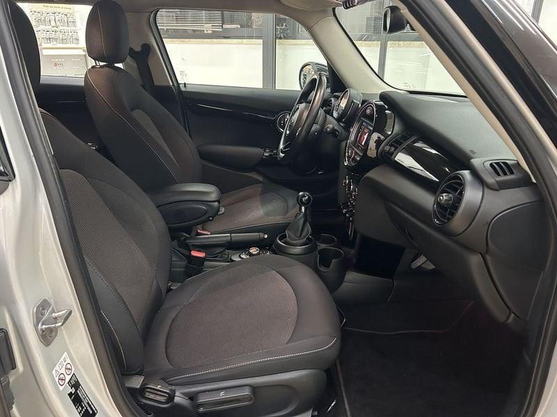 MINI Mini 5 porte Mini 5p 1.5 Cooper D Business