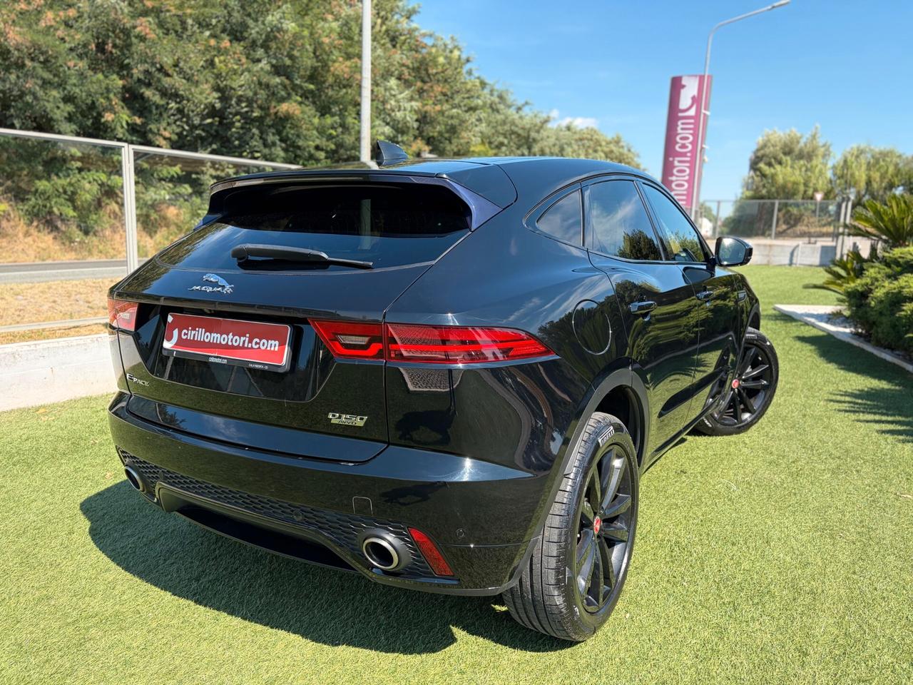 Jaguar E-Pace 2.0D 150 CV AWD aut. R-Dynamic HSE