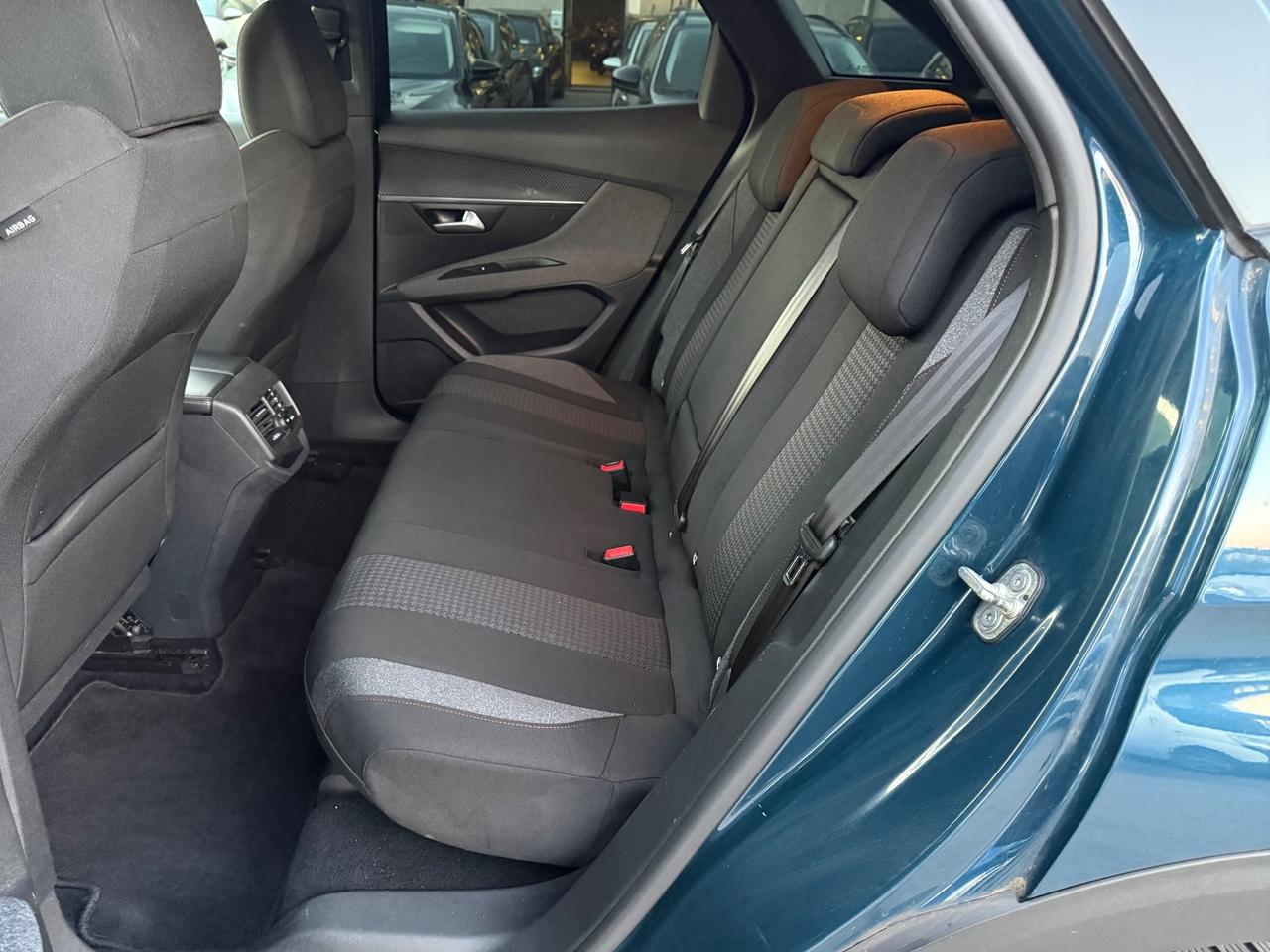 Peugeot 3008 1.5 130 Cv EAT8 Active Business