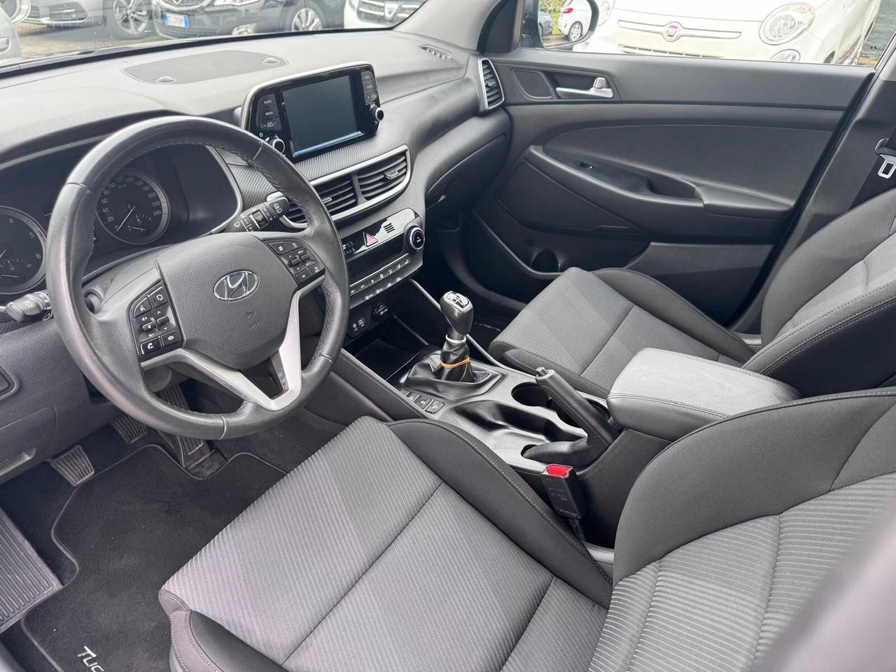 Hyundai Tucson 1.6 CRDi Exellence*EURO6*NAVI*CERCHI