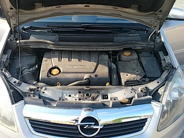 Opel Zafira 1.9 CDTI 120CV Cosmo