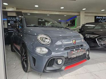 Abarth 695 1.4 Turbo XSR Yamaha Limited Edition N. 532/695