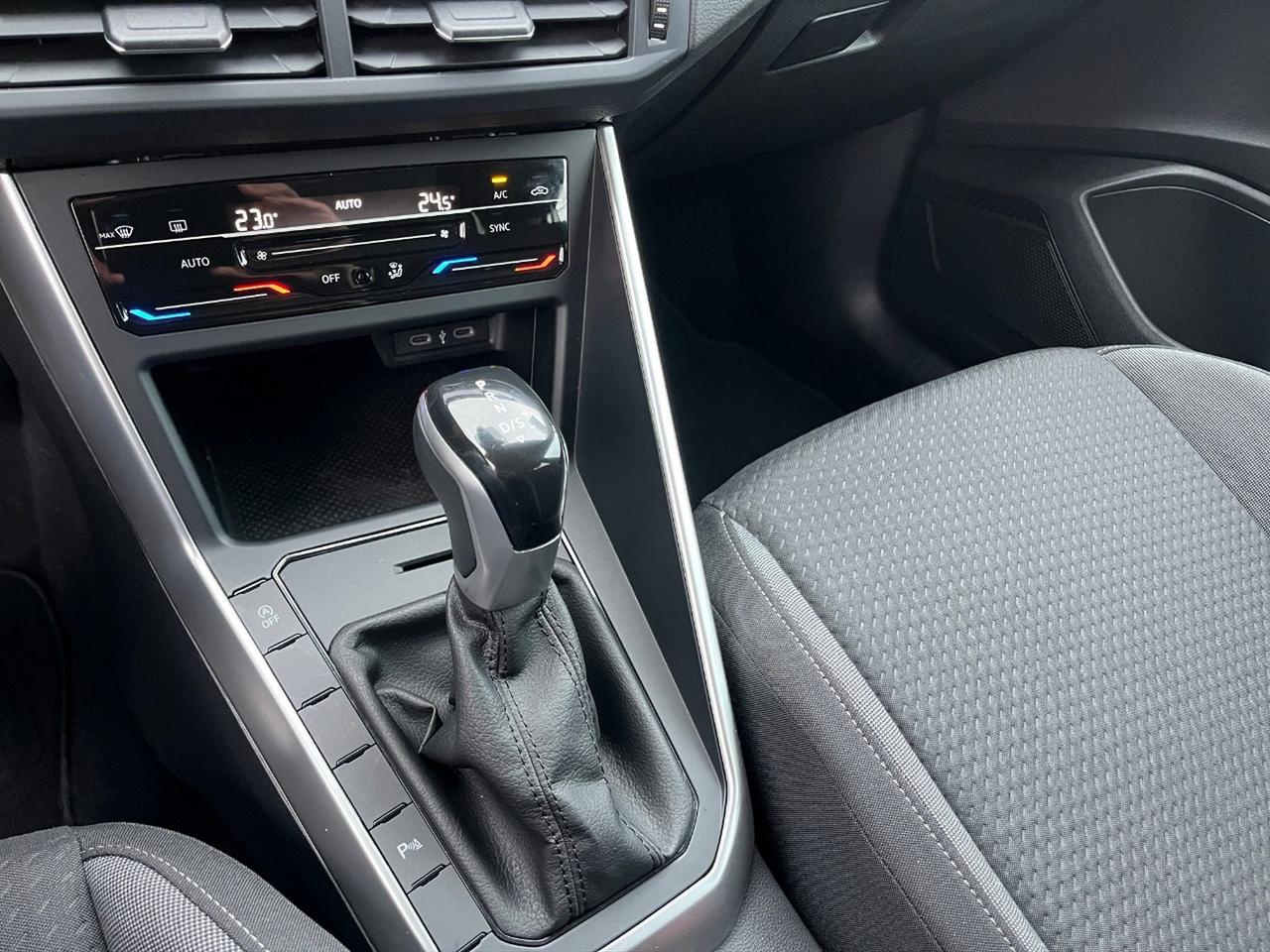 Volkswagen Polo 1.0 tsi life 95cv dsg