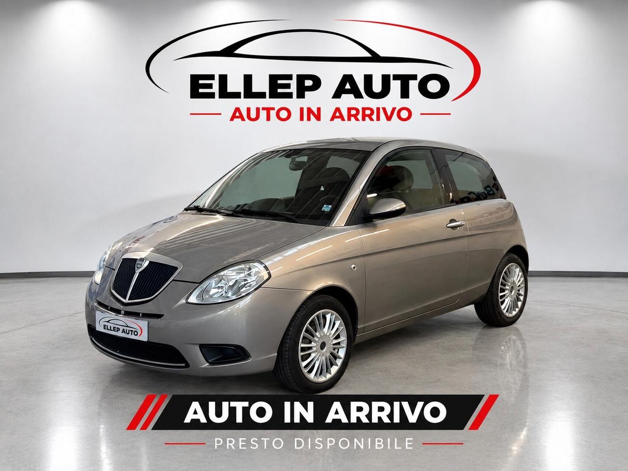 Lancia Ypsilon 1.2 Oro