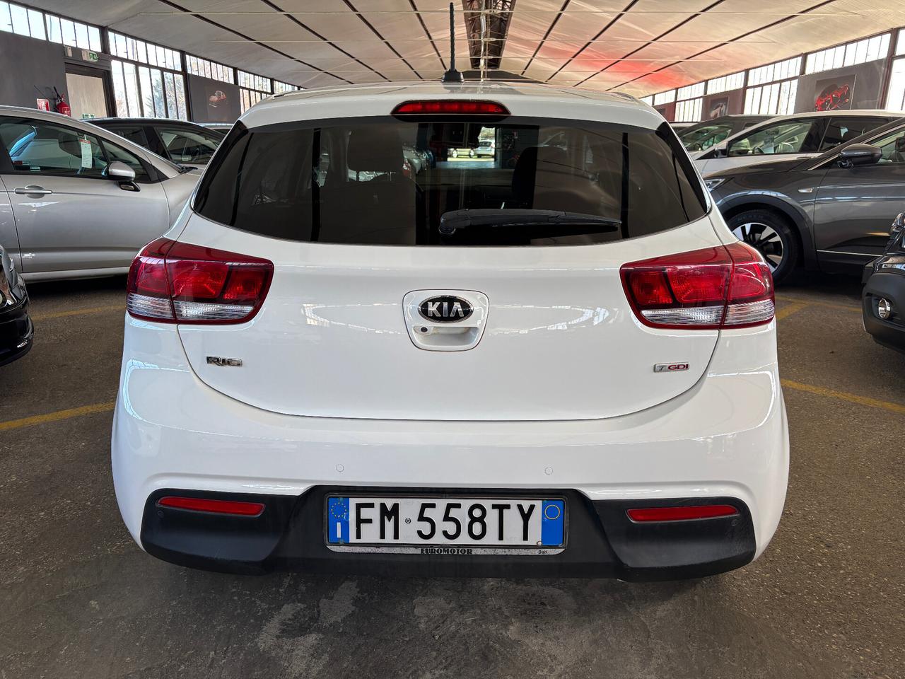 Kia Rio 1.0 T-GDi 12V 74KW 101CV Cool NEOPATENTATO
