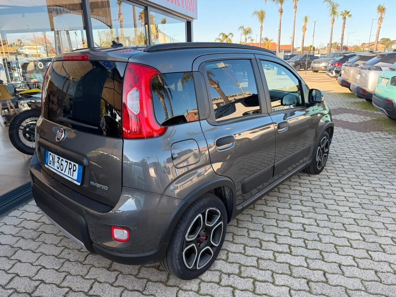 Fiat Panda 1.0 FireFly S&S Hybrid Red