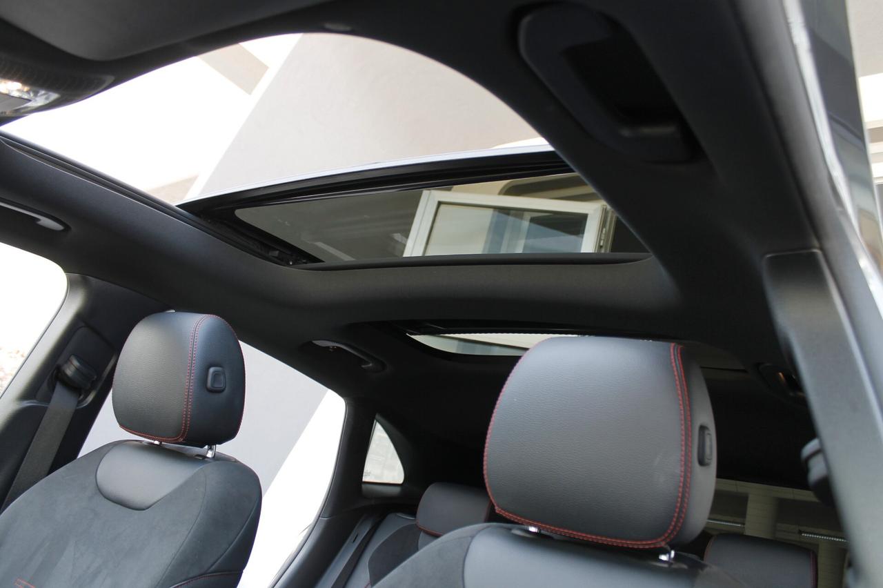 Mercedes-benz GLA 200 d Automatic Premium