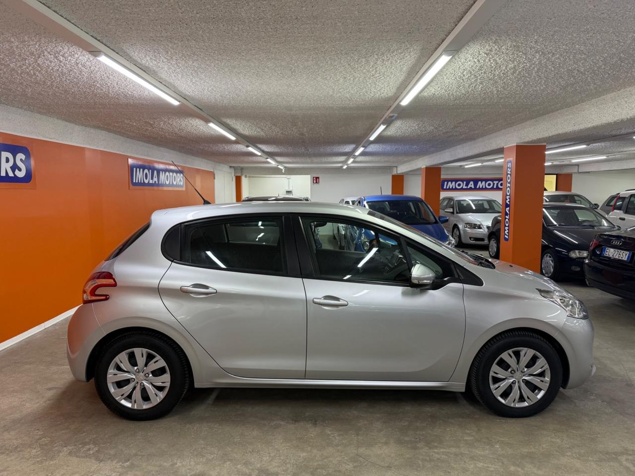 Peugeot 208 1.4 HDi 68 CV 5 porte Active