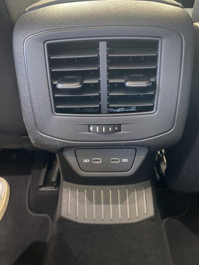 VOLKSWAGEN T-Roc 1.5 TSI ACT Style