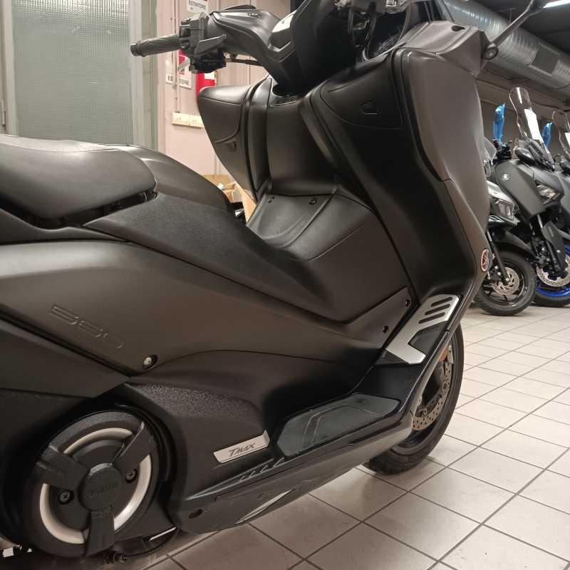 Yamaha T-Max 560 - 2022