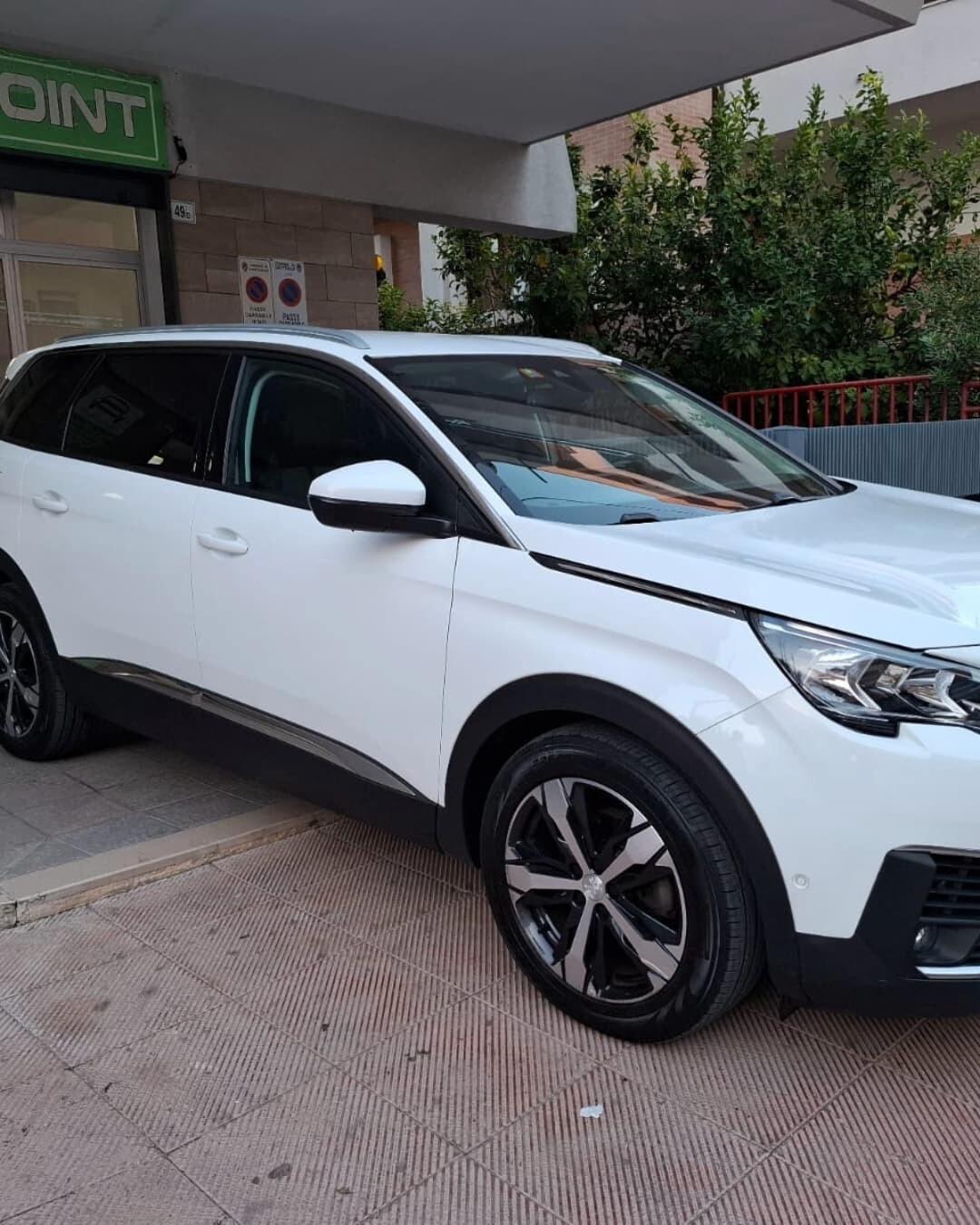 Peugeot 5008 Peugeot 5008 2.0 HDI 150 cv