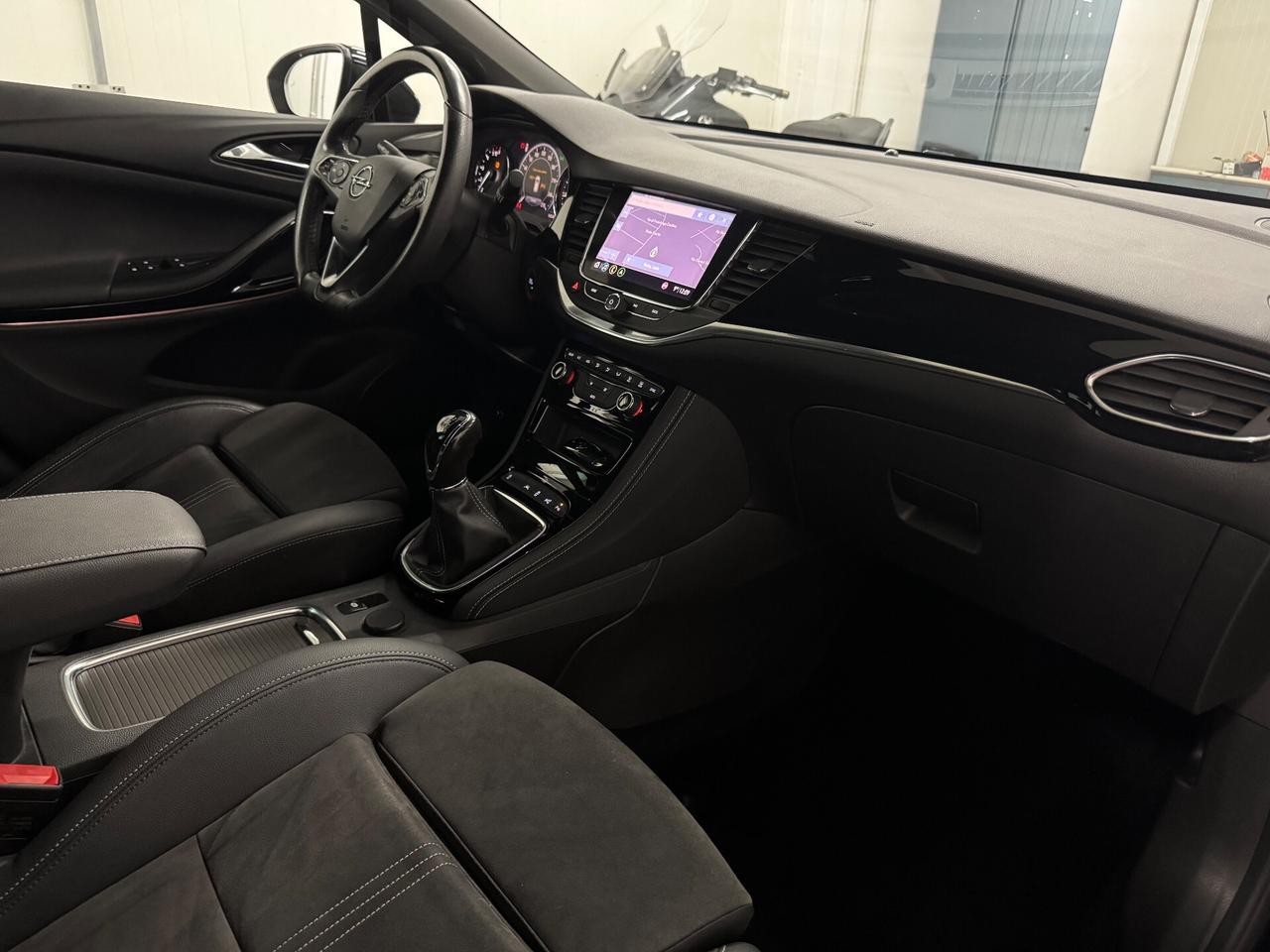 Opel Astra SPORT TOURER