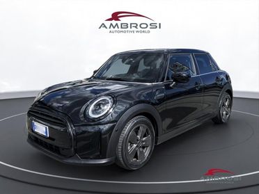 MINI Cooper 5 porte 1.5 Essential Auto