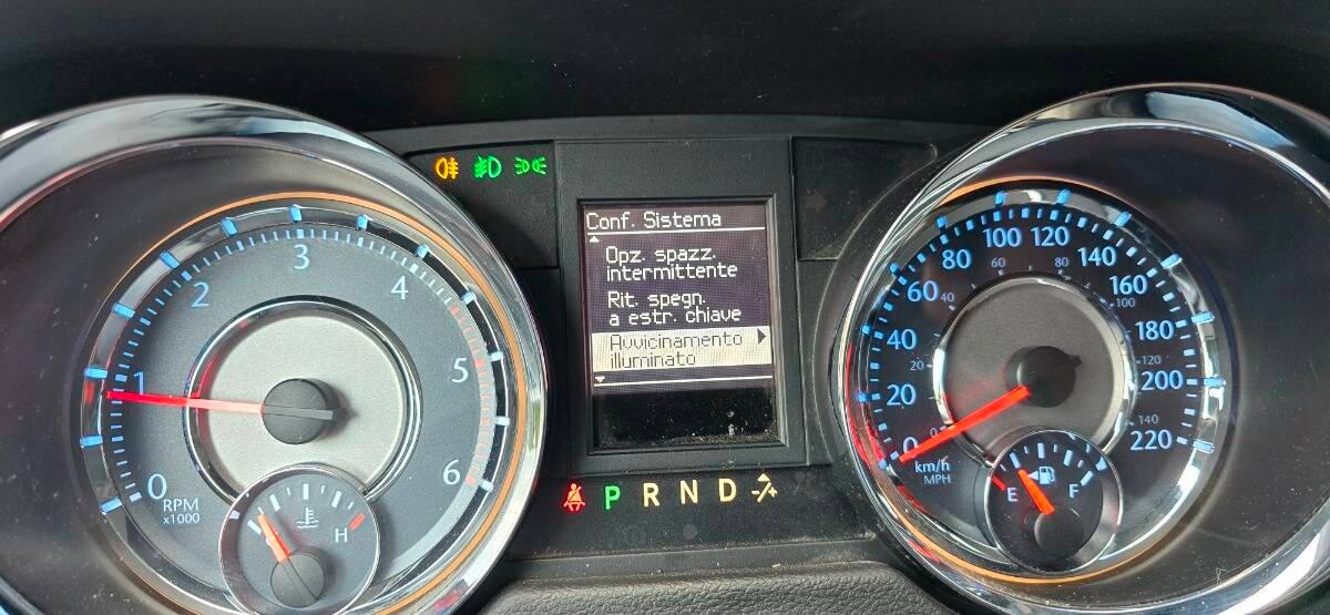 Lancia Voyager 2.8L Platinum 178cv auto *motore nuovo gar full*