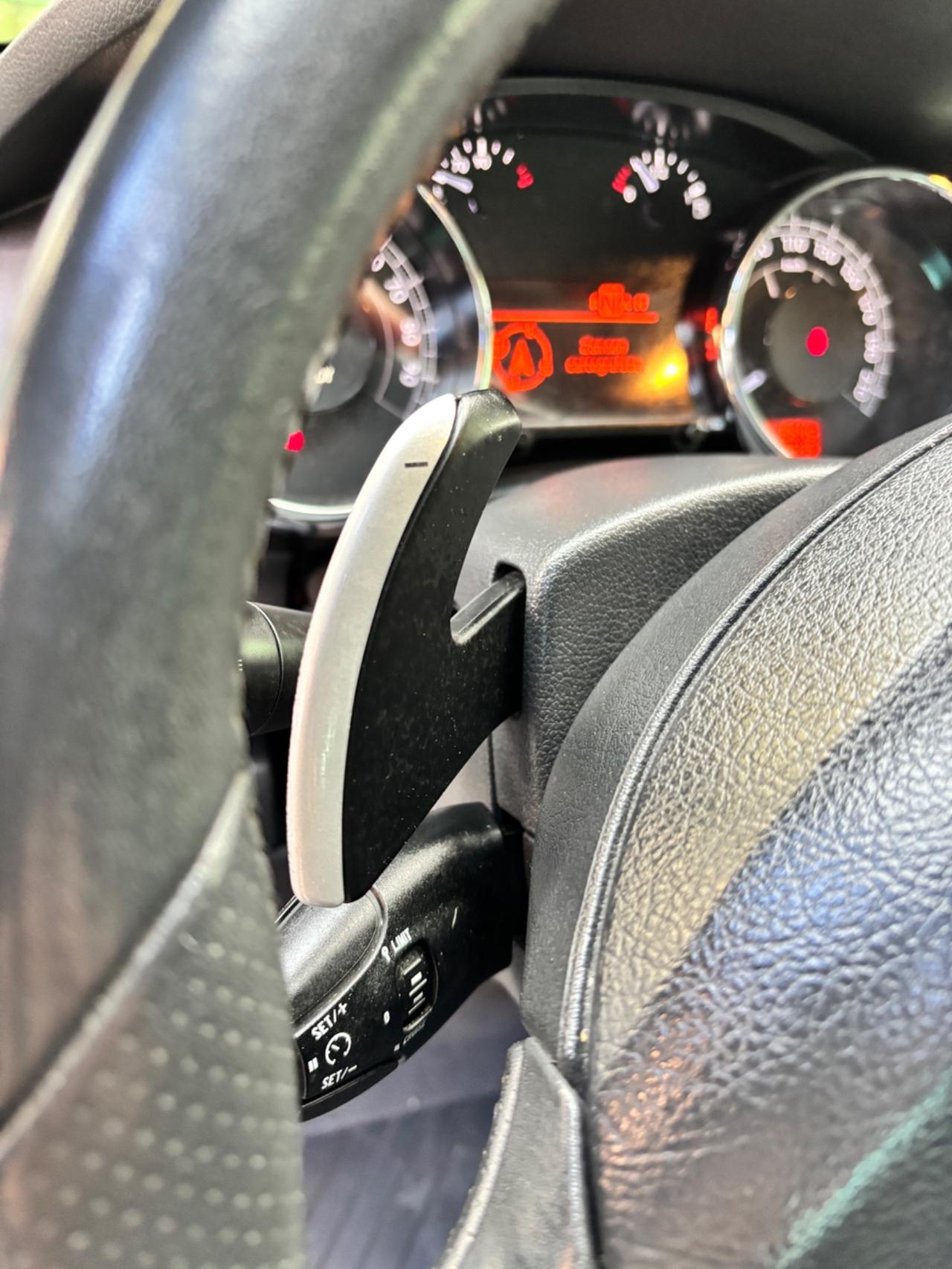 Peugeot 3008 HYbrid4 AUTOMATICO