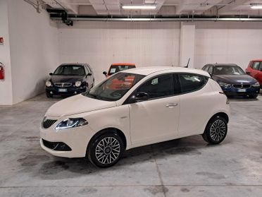 Lancia Ypsilon 1.0 FireFly Hybrid Platino MY'24 Km. 0 (GT568BT)