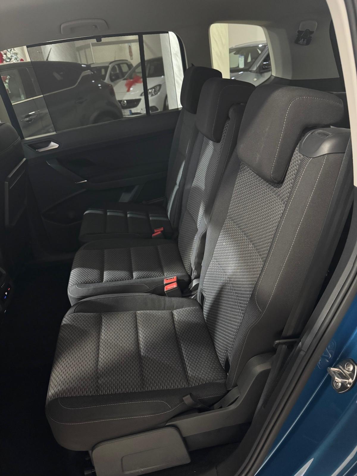 Volkswagen Touran 1.6 TDI 115 CV SCR DSG Highline BlueMotion Tech.