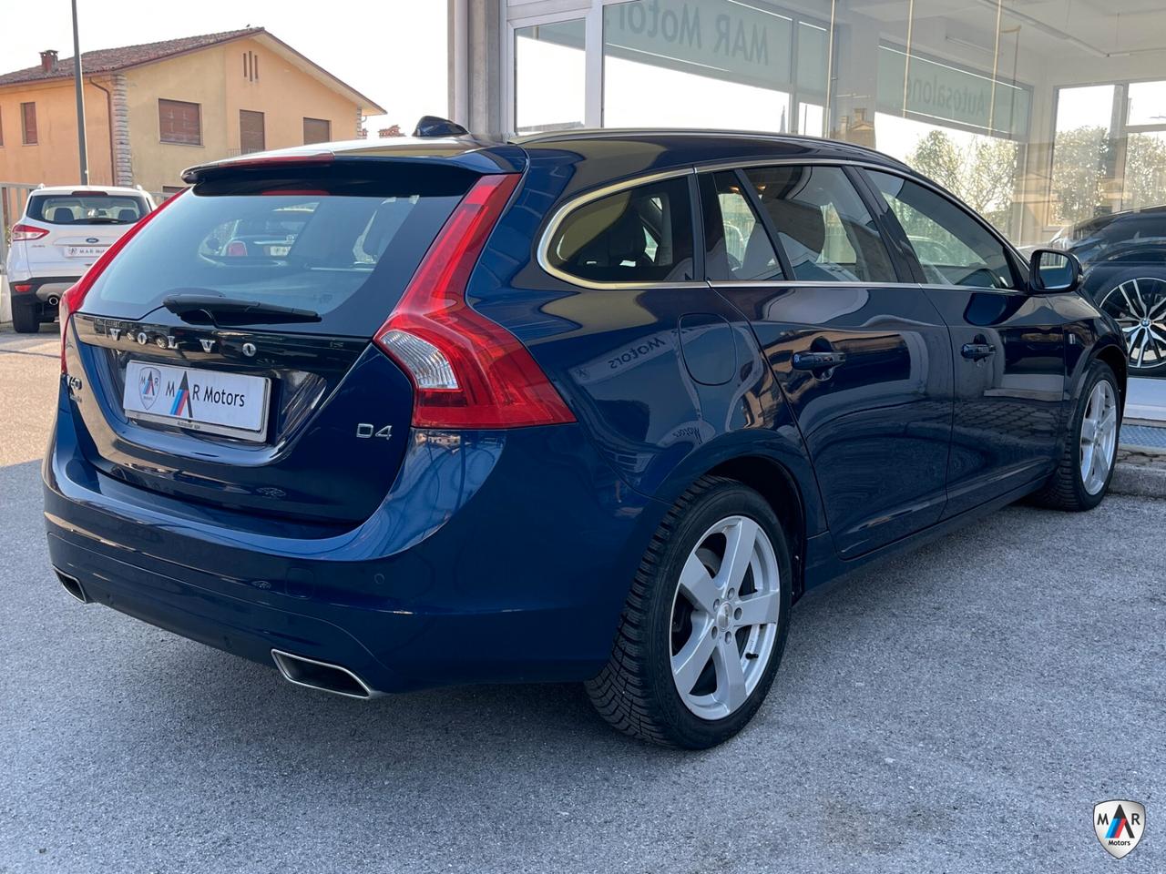 Volvo V60 D4 AWD Geartronic Ocean Race 4X4