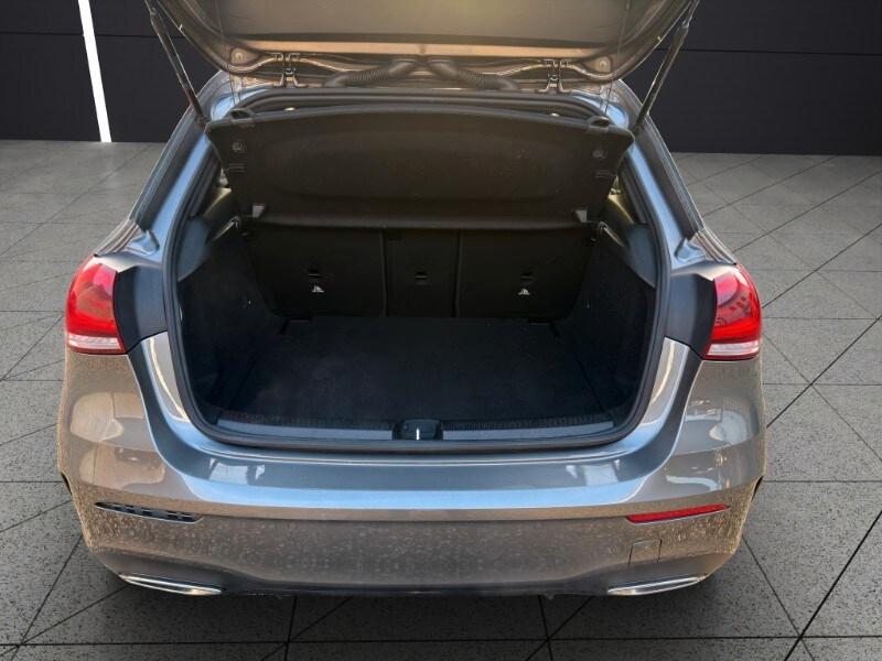 MERCEDES Classe A (W177) A 180 Automatic Pr...