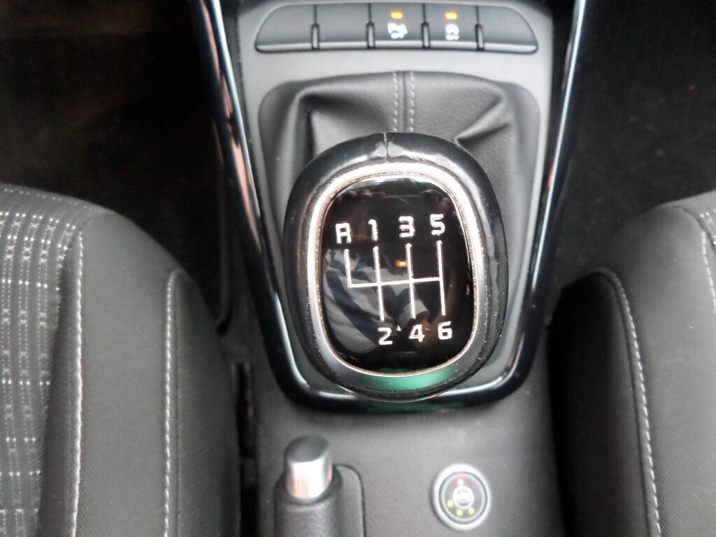 KIA STONIC 1.4 MPI ECOGPL STYLE - Navi-CarPlay-Park-Camera-Cerchi 17"
