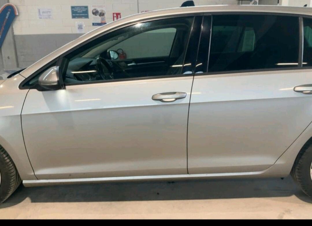 Volkswagen Golf 2.0 TDI 5p. Highline BlueMotion 2015 Technology