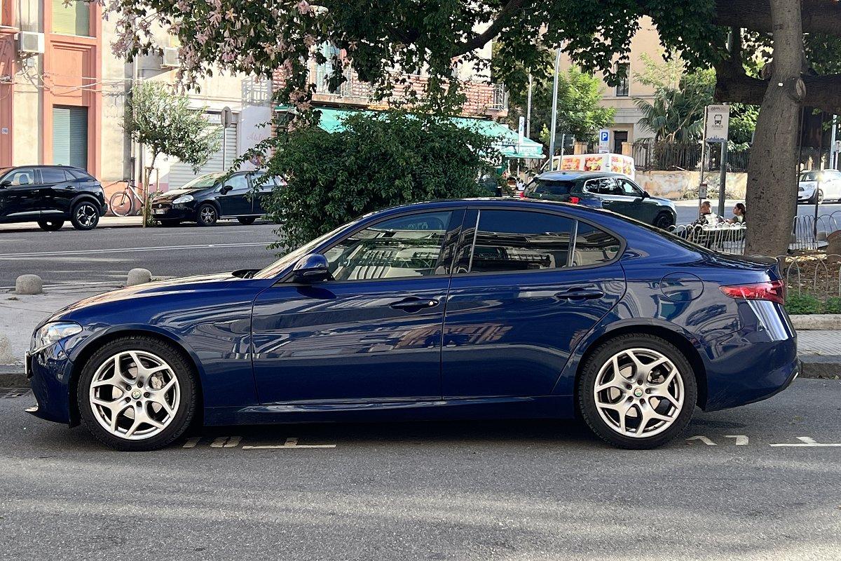 ALFA ROMEO Giulia 2.2 Turbodiesel 160 CV AT8 Executive