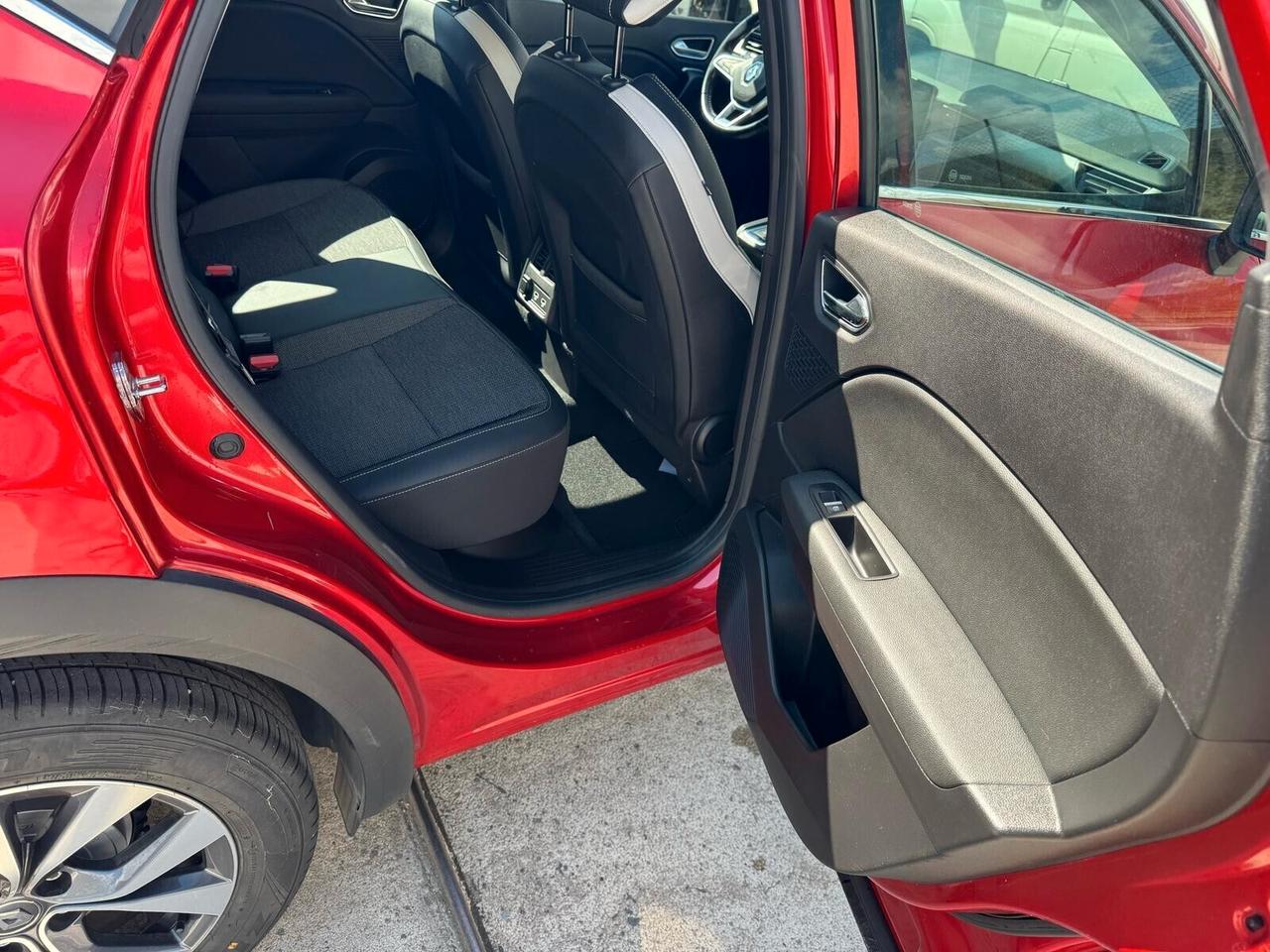 Renault Captur TCe 130 CV Intens *Garanzia 24Mesi*