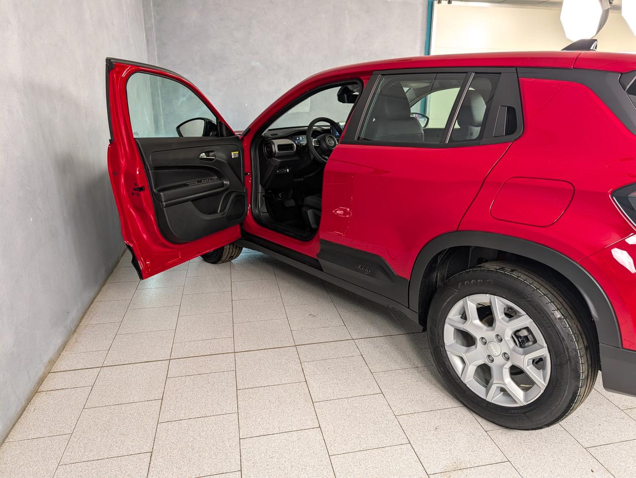 Jeep Avenger 1.2 Turbo E-Hybrid 110cv eDCT6 Altitude