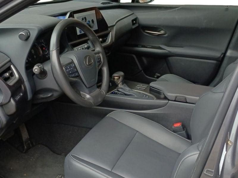 Lexus UX UX Hybrid F-Design 2WD MY23
