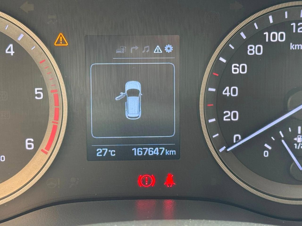 HYUNDAI TUCSON 1.7 CRDI 115 CV. X-POSSIBLE NAVI+RETROCAMERA