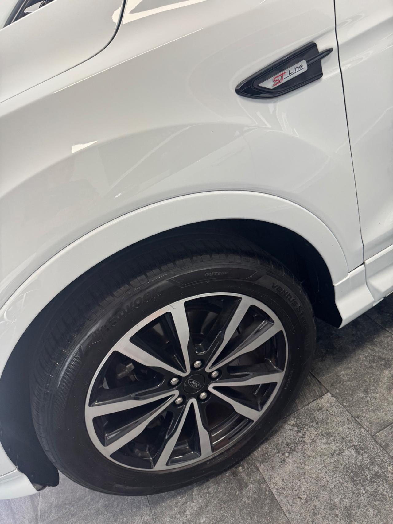 Ford Kuga 1.5 TDCI 120 CV ST-Line