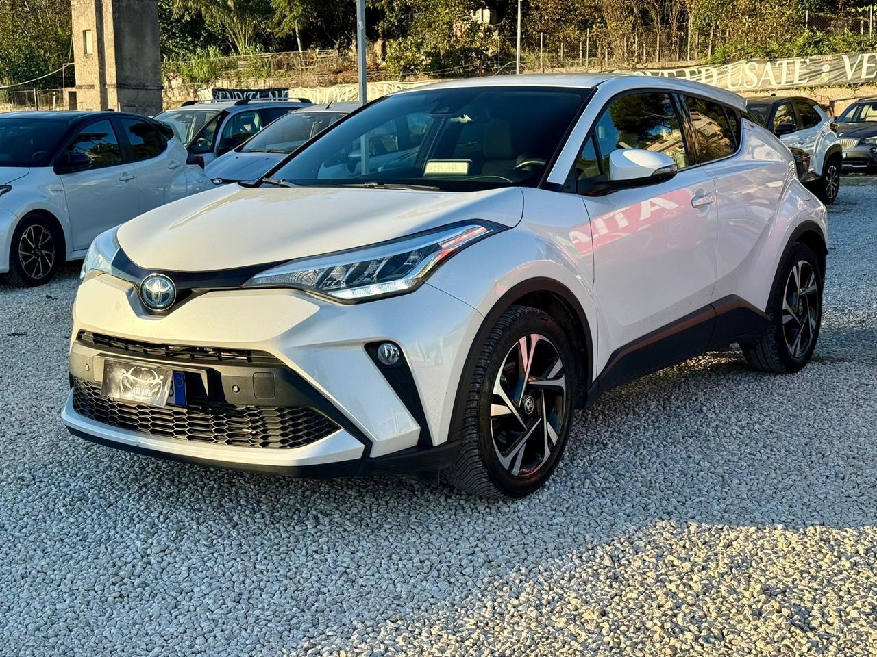 Toyota C-HR 2.0 Hybrid E-CVT Trend