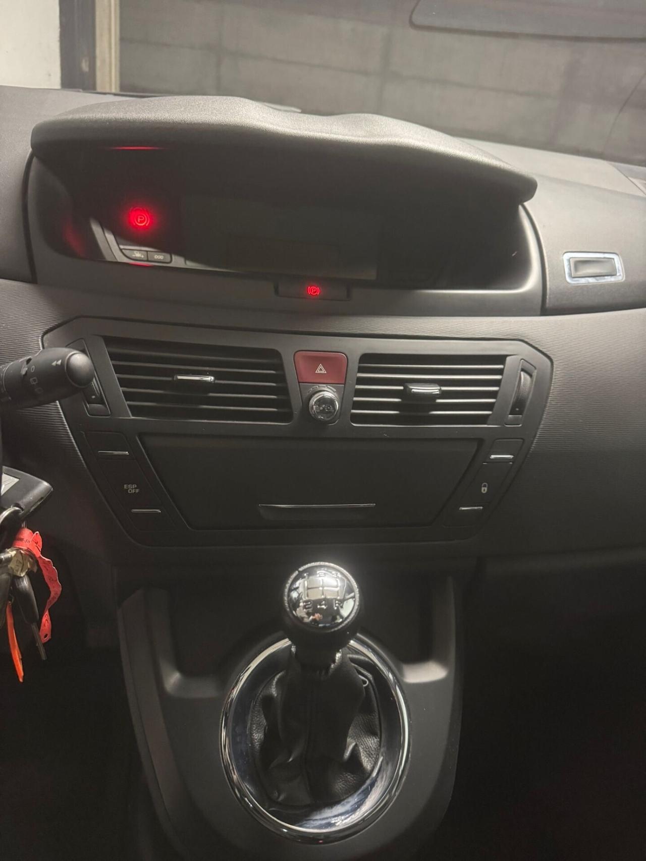 Citroen C4 Picasso 1.6 VTi 120 GPL