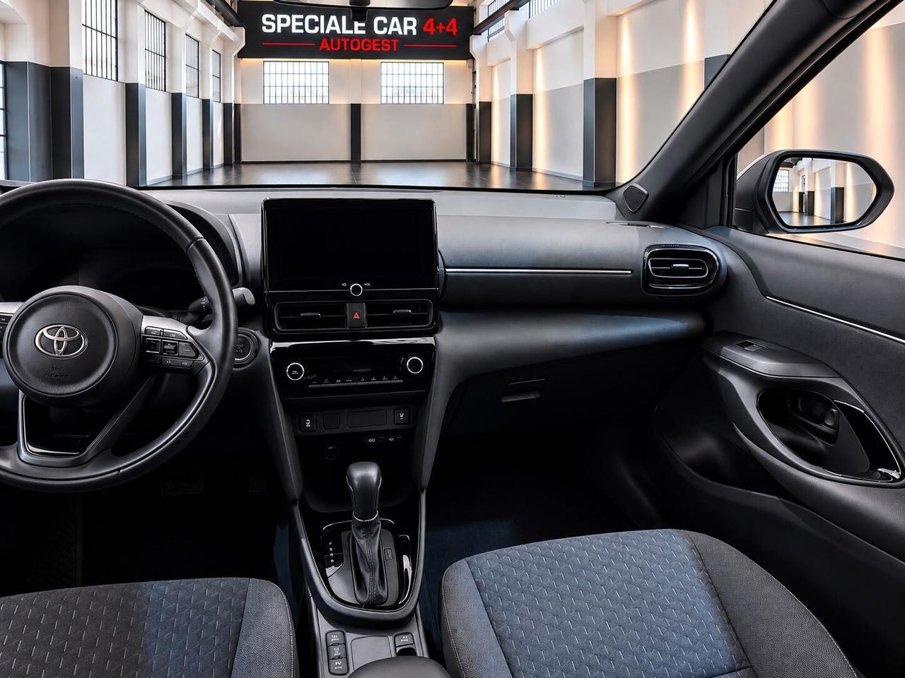 Toyota Yaris Cross 1.5 Hybrid 5p. E-CVT Trend