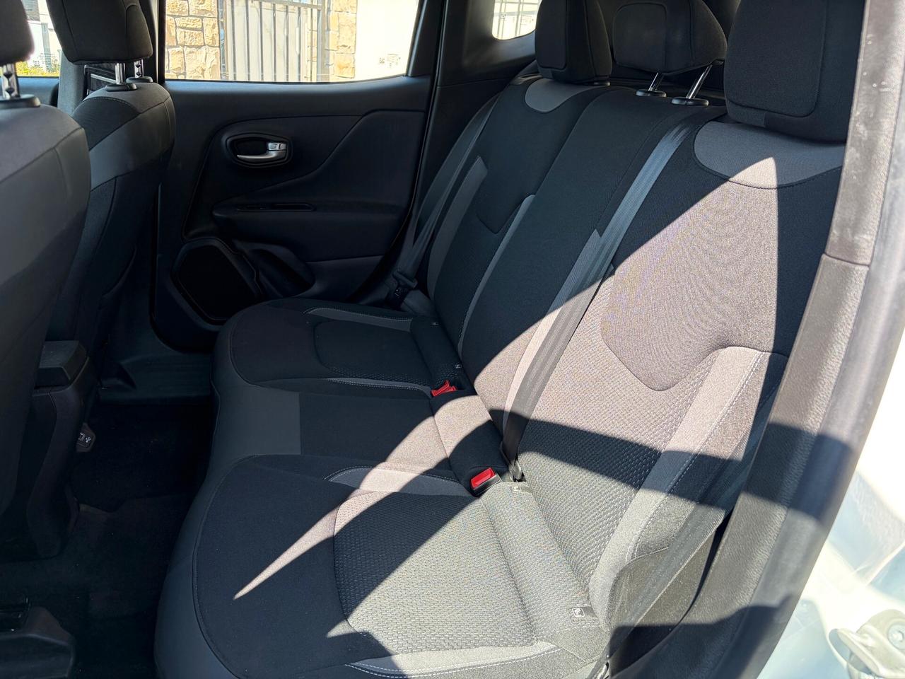 Jeep Renegade 1.5 Turbo T4 MHEV Limited