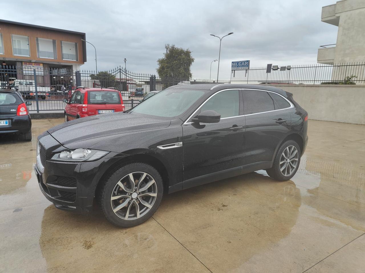 JAGUAR F-PACE PRESTIGE - PROVENIENZA TOSCANA -ECCELLENTI CONDIZIONi