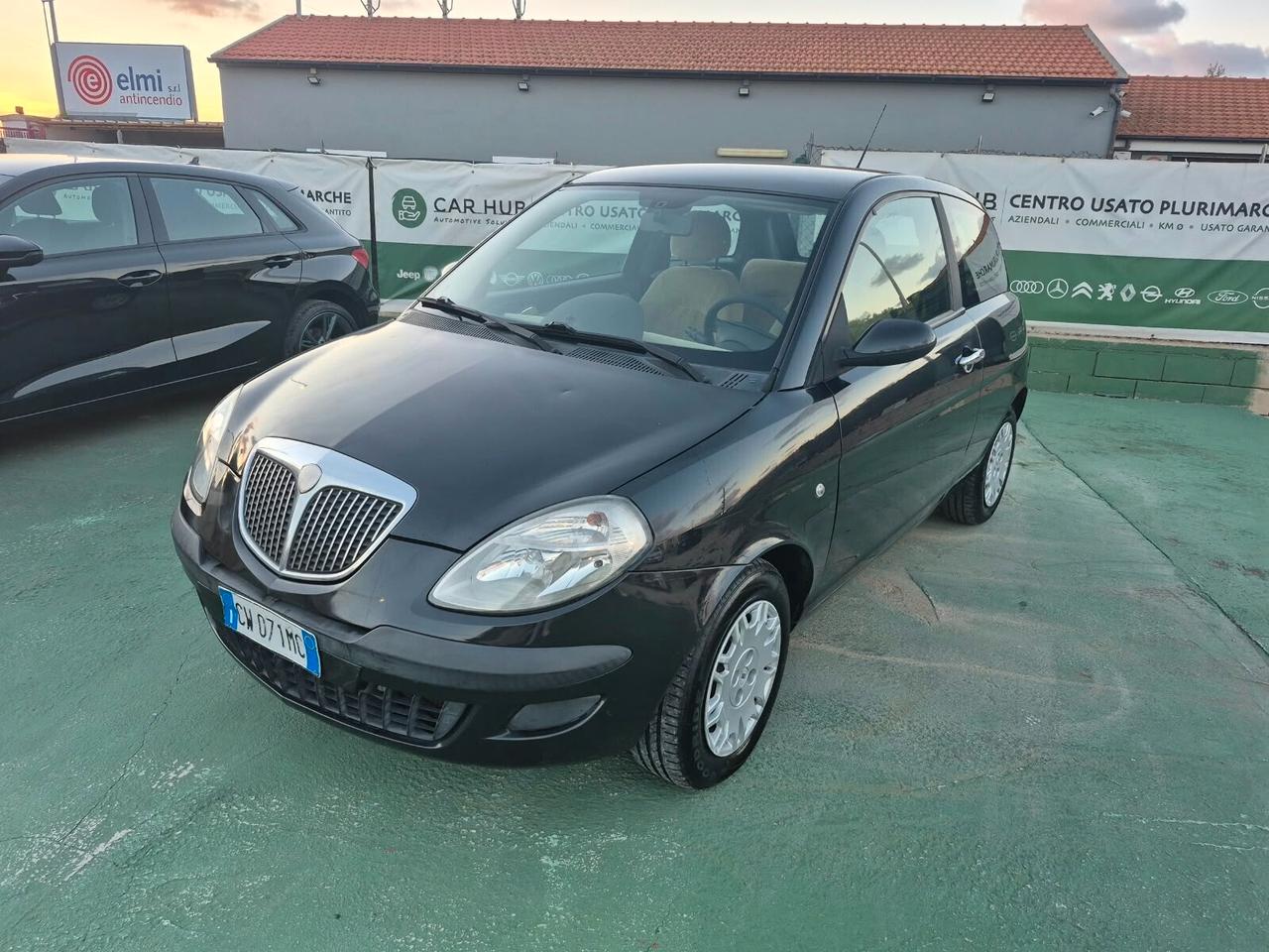 Lancia Ypsilon 1.3 Multijet 16V Platino