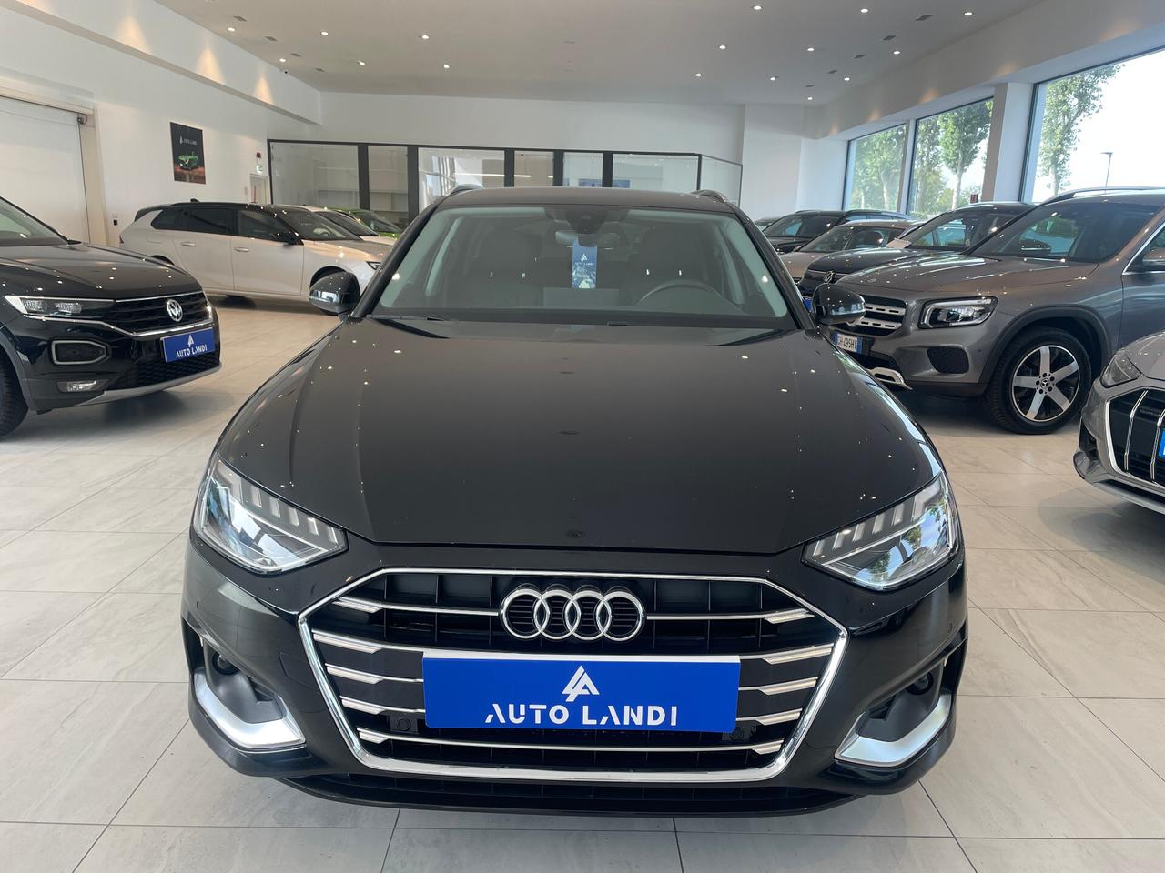 Audi A4 30 TDI/136 CV S tronic Business Advanced