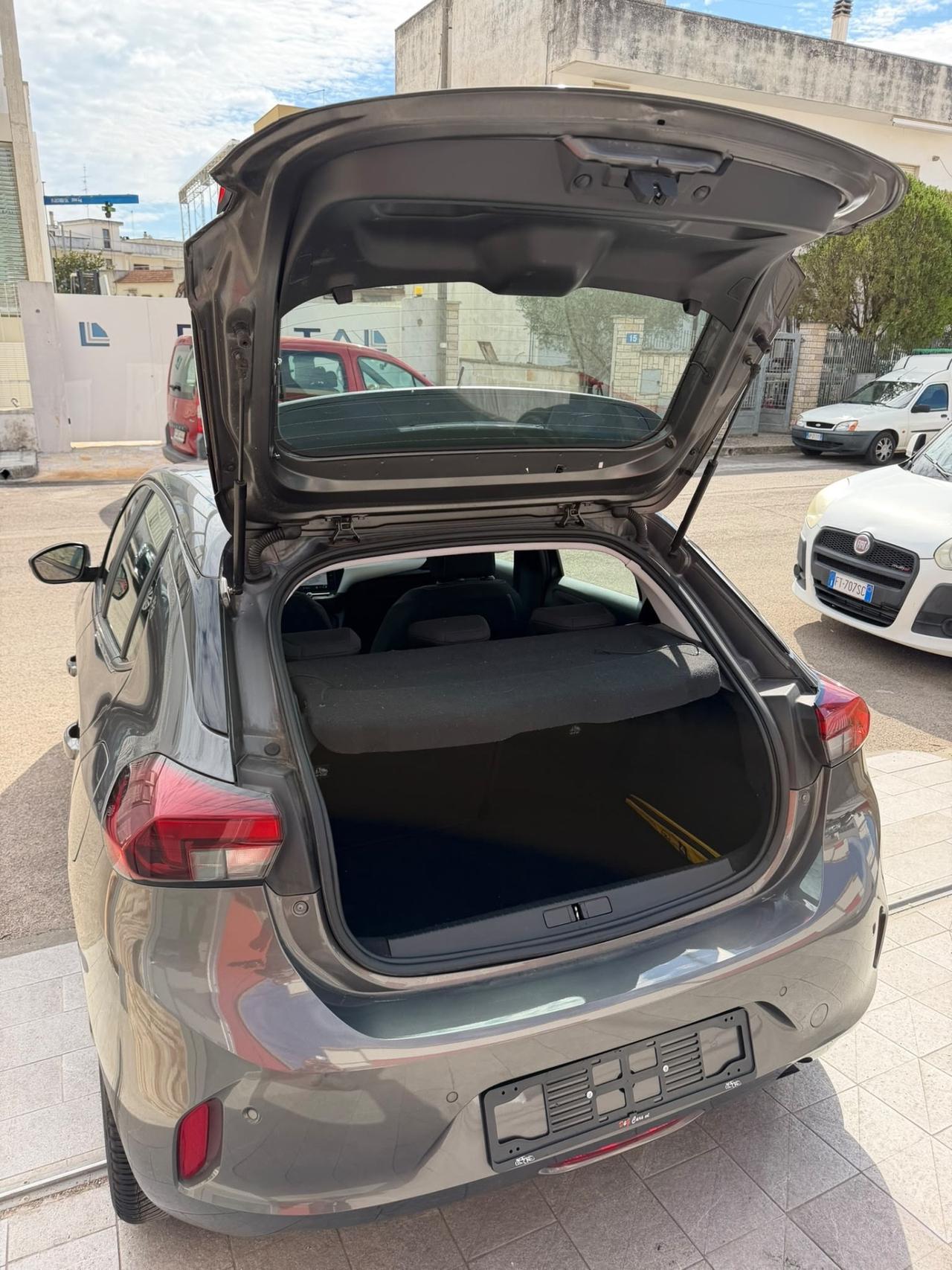 Opel Corsa 1.2 Edition-2020 NAVI/16"