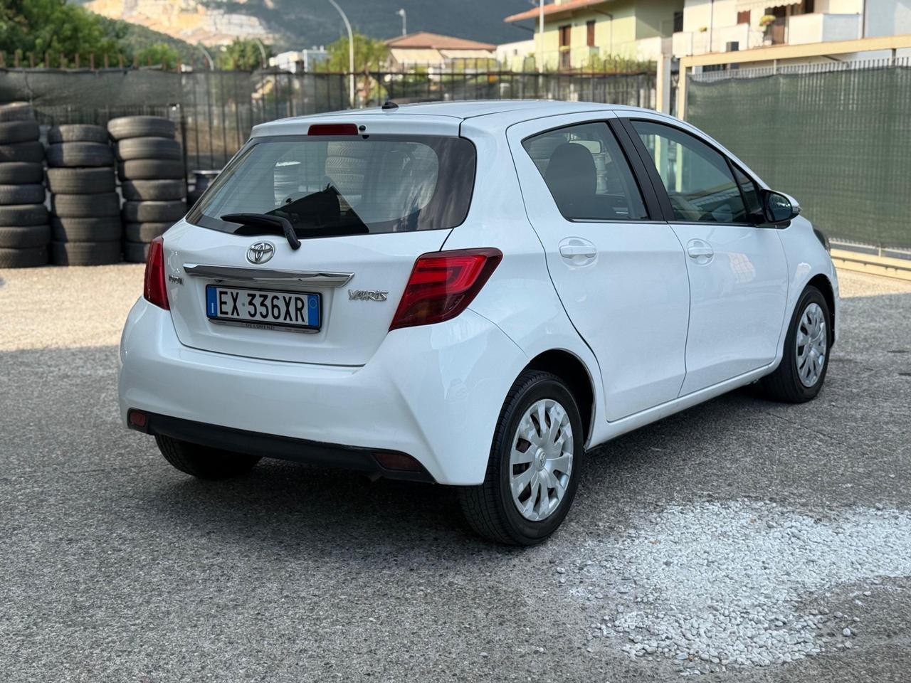 Toyota Yaris 1.4 D-4D 5 porte Lounge