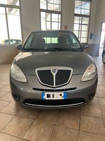 Lancia Ypsilon 1.2 Versus