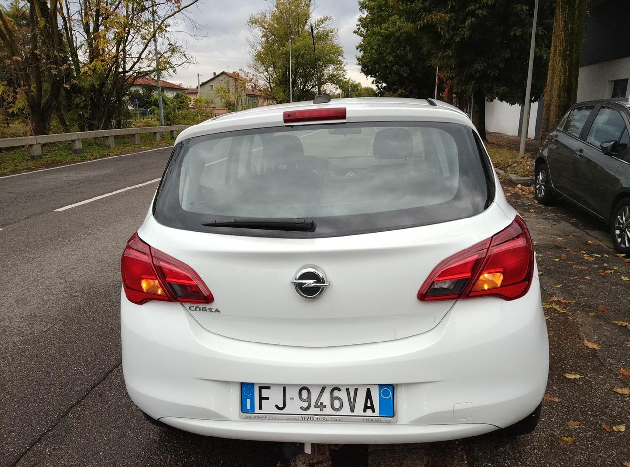 Opel Corsa 1.4 90CV GPL Tech 5 porte
