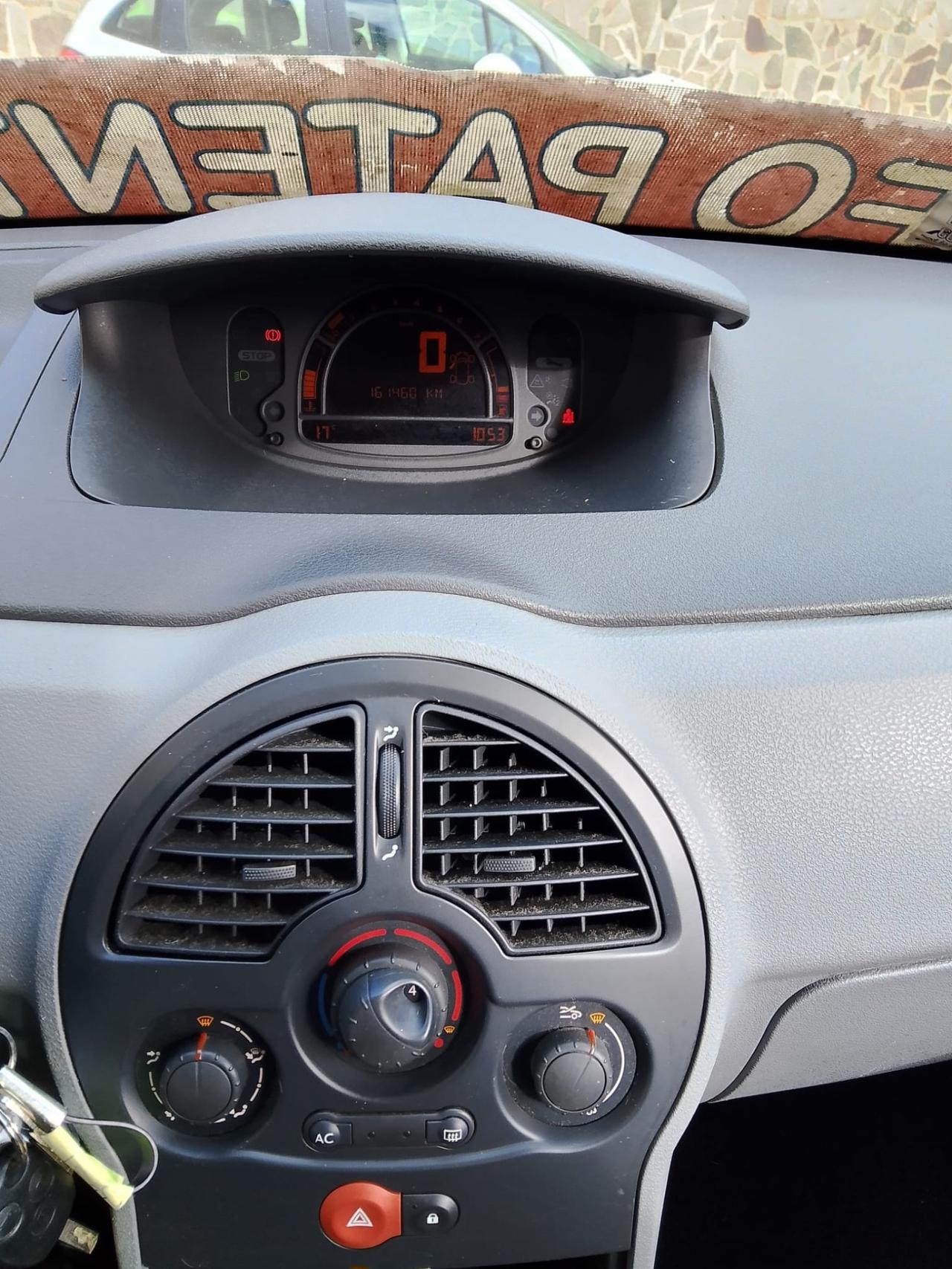 Renault Modus 1.2 16V anno 2012